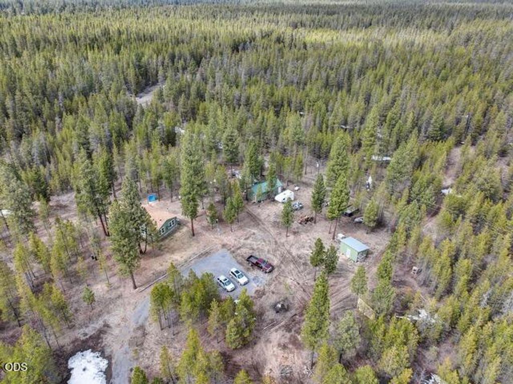 1451 Fred Mahn Road, La Pine, OR 97739