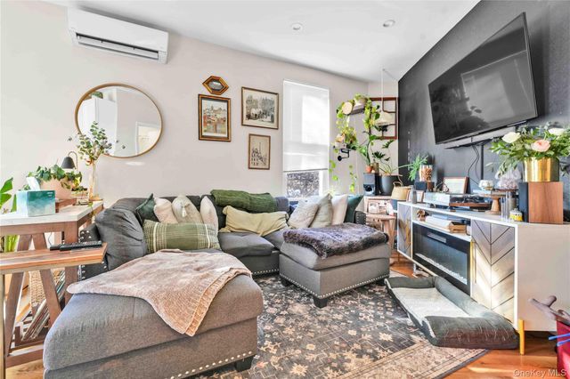 2255 48th Street, Astoria, NY 11105