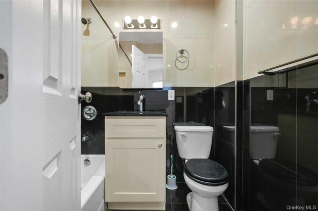 2255 48th Street, Astoria, NY 11105