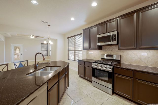 18219 Muir Glen, San Antonio, TX 78257