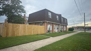 2420 Randolph Street, Bellwood, IL 60104