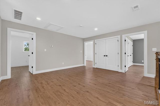 12 Beacon Hill Lane, Creve Coeur, MO 63141