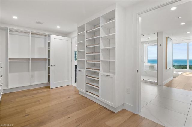 13935 Old Coast RD # 2206, Naples, FL 34110