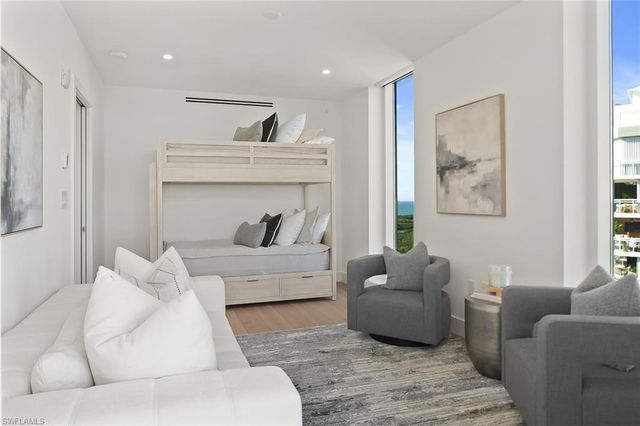 13935 Old Coast RD # 2206, Naples, FL 34110