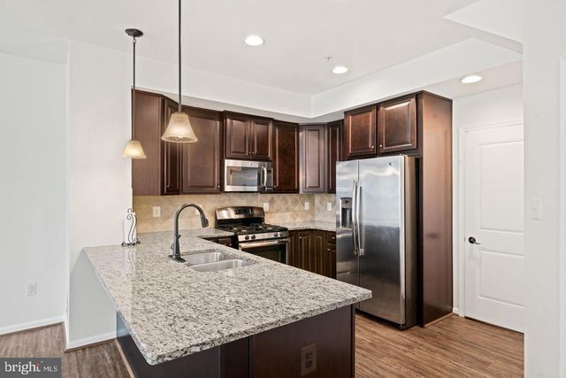 6408 WALCOTT LN, Frederick, MD 21703