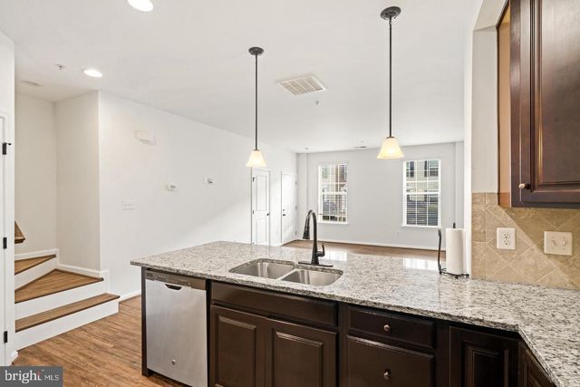 6408 WALCOTT LN, Frederick, MD 21703