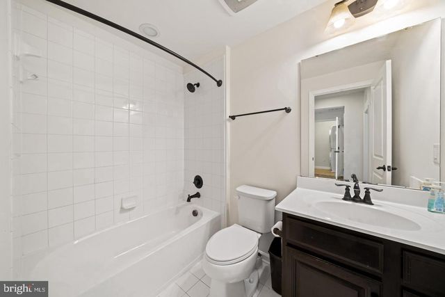 6408 WALCOTT LN, Frederick, MD 21703