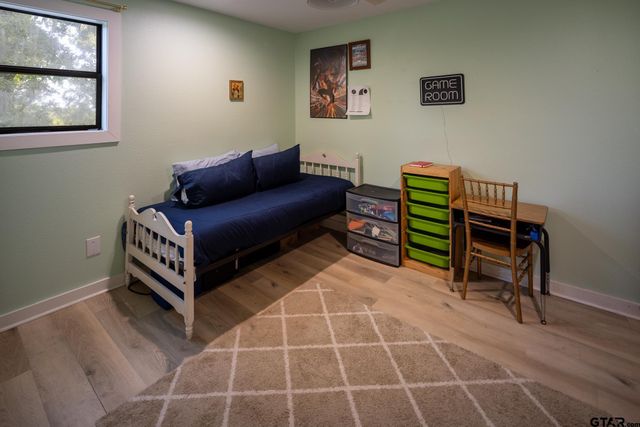 17828 CR 4104, Lindale, TX 75771