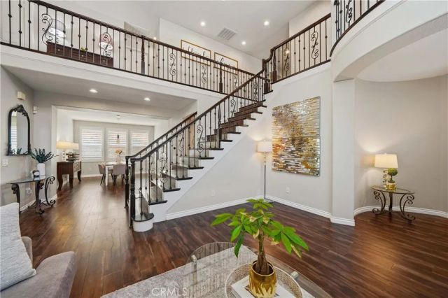 17688 Wren Drive, Canyon Country, CA 91387