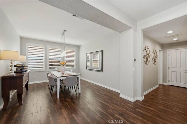 17688 Wren Drive, Canyon Country, CA 91387