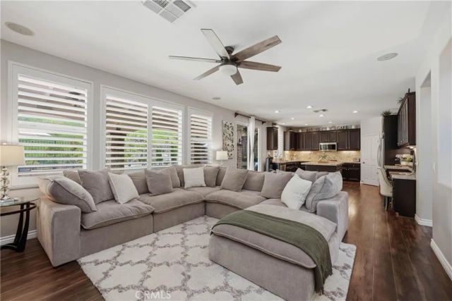 17688 Wren Drive, Canyon Country, CA 91387