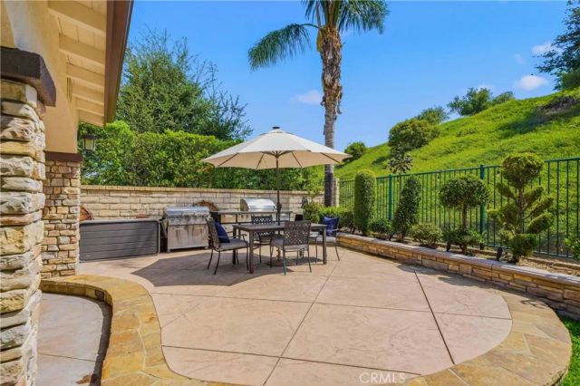 17688 Wren Drive, Canyon Country, CA 91387