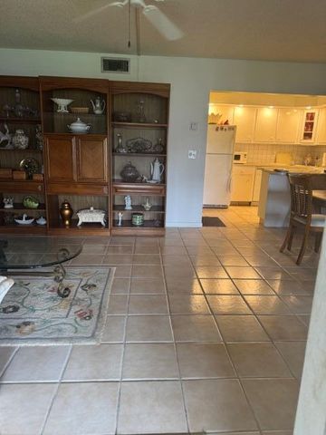 409 Pine Glen Lane A-1, Greenacres, FL 33463