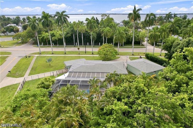 2741 McGregor BLVD, Fort Myers, FL 33901