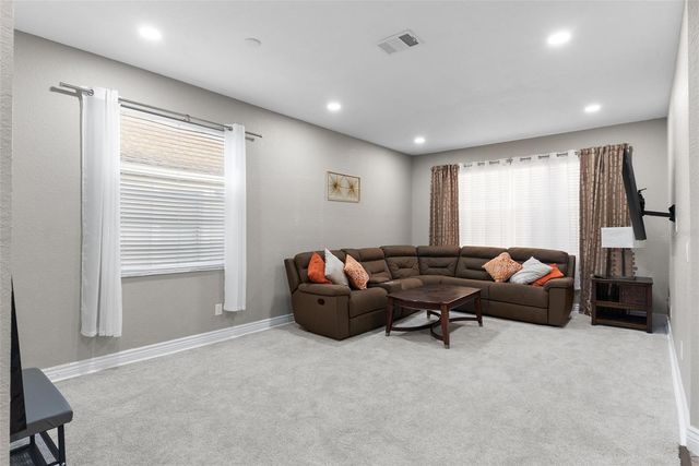 215 GLENEAGLES DRIVE, Davenport, FL 33897