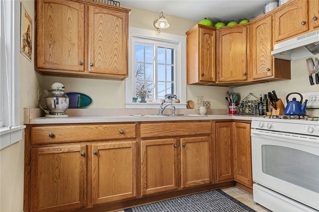 82 Willmont Street, Rochester, NY 14609