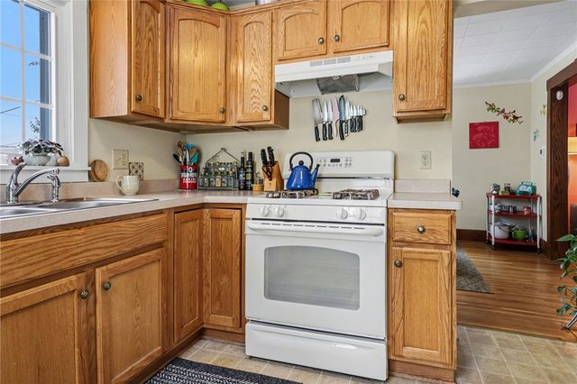 82 Willmont Street, Rochester, NY 14609