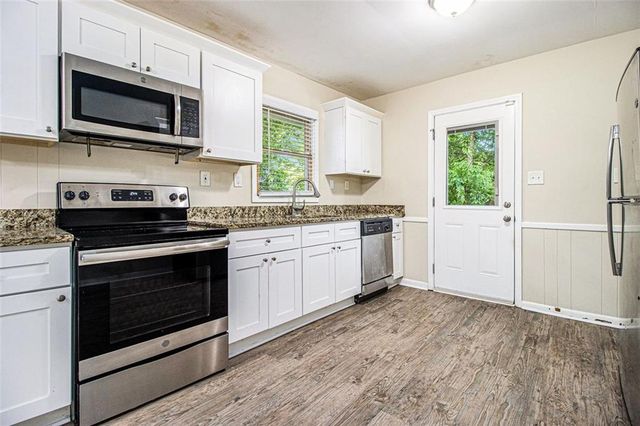 3995 EMERALD NORTH Drive, Decatur, GA 30035