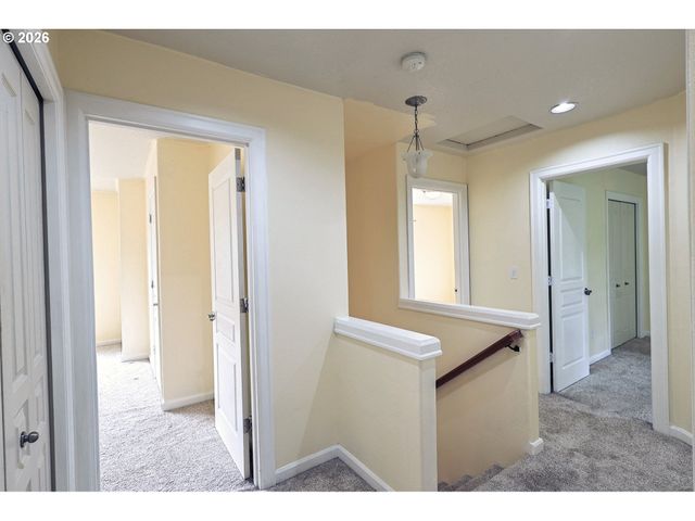 15817 Ne EVERETT Ct, Portland, OR 97230