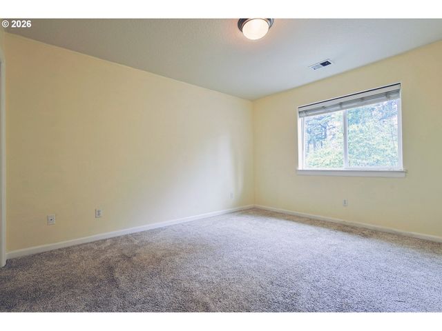 15817 Ne EVERETT Ct, Portland, OR 97230