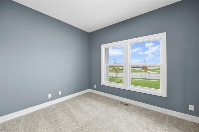 18725 W 193rd Street, Spring Hill, KS 66083