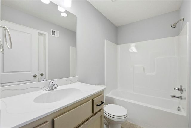 18725 W 193rd Street, Spring Hill, KS 66083