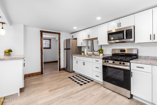 7 Willow Street, Hudson Falls, NY 12839