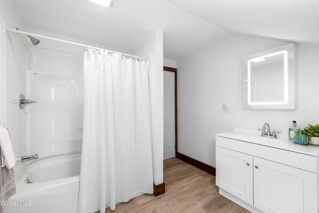 7 Willow Street, Hudson Falls, NY 12839