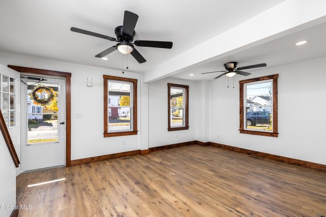 7 Willow Street, Hudson Falls, NY 12839