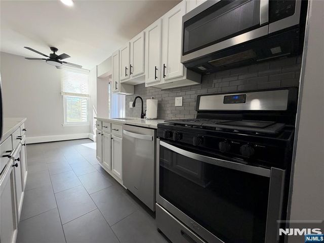 13 River F, Nutley, NJ 07110