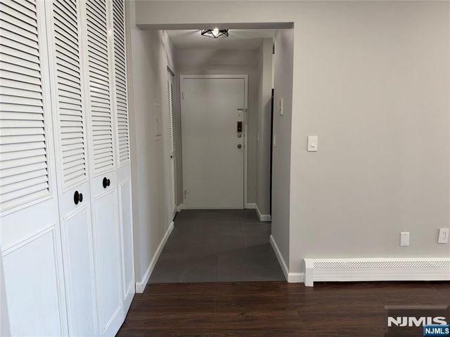 13 River F, Nutley, NJ 07110