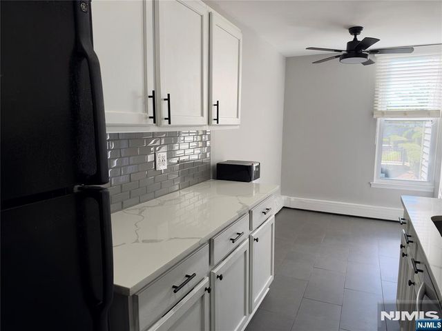 13 River F, Nutley, NJ 07110