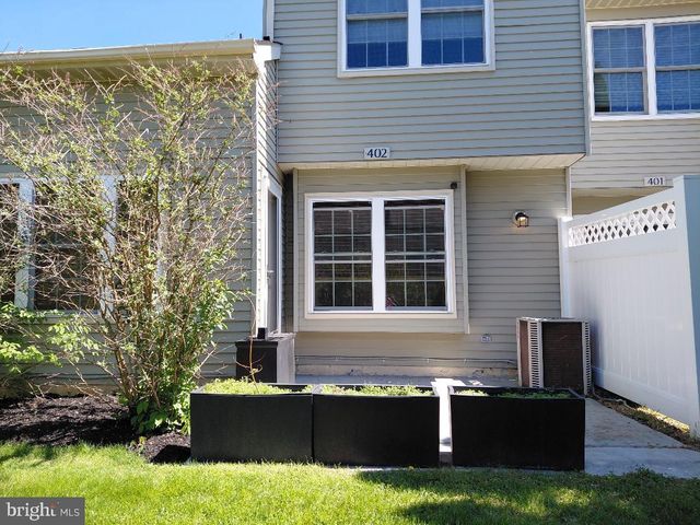402 MASTERS DR, Blackwood, NJ 08012
