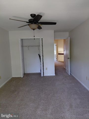 402 MASTERS DR, Blackwood, NJ 08012