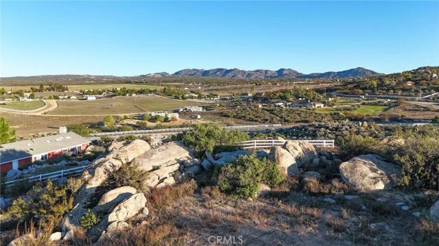 41610 LAKESHORE BLVD, Aguanga, CA 92536