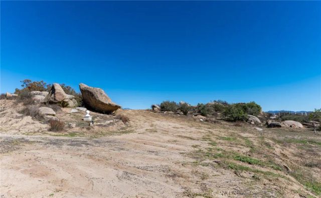 41610 LAKESHORE BLVD, Aguanga, CA 92536