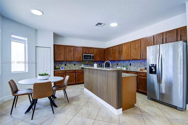 9370 Cobblestone Brooke Court, Boynton Beach, FL 33472