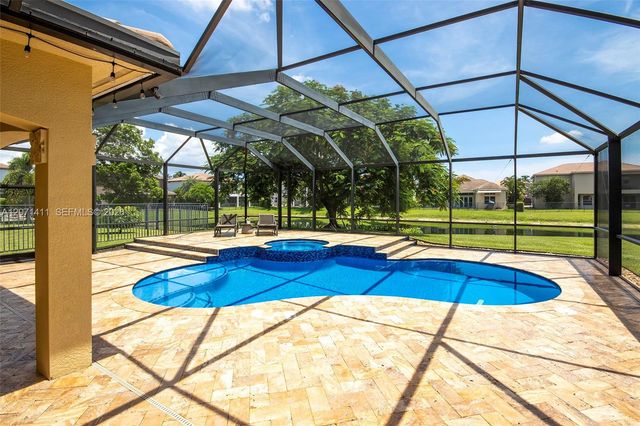 9370 Cobblestone Brooke Court, Boynton Beach, FL 33472
