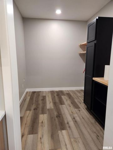 14063 N LINK Lane, Mt Vernon, IL 62864