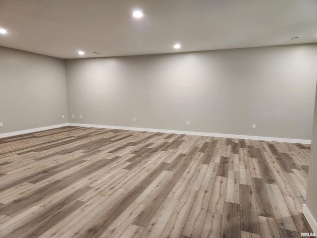 14063 N LINK Lane, Mt Vernon, IL 62864