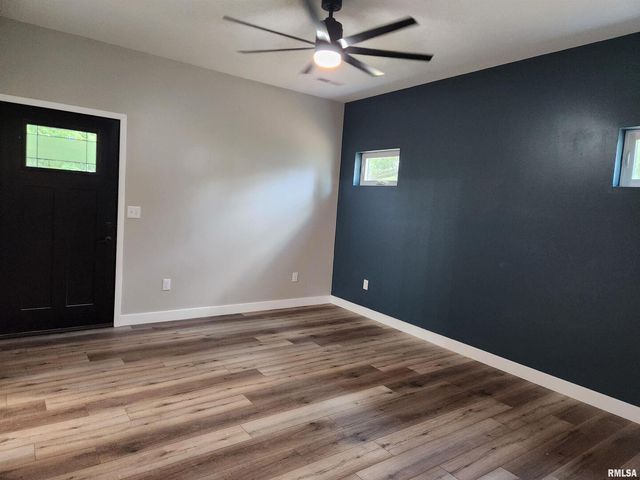 14063 N LINK Lane, Mt Vernon, IL 62864