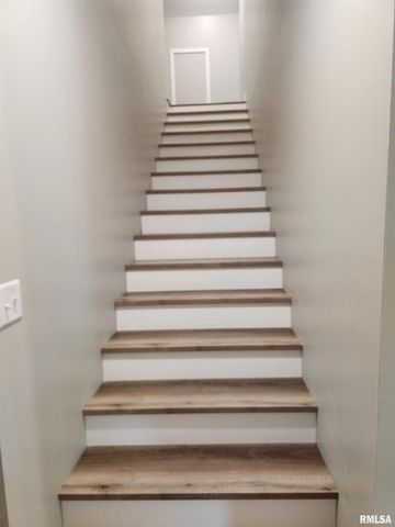 14063 N LINK Lane, Mt Vernon, IL 62864