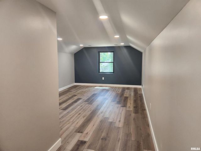 14063 N LINK Lane, Mt Vernon, IL 62864