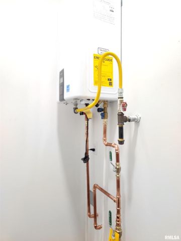 14063 N LINK Lane, Mt Vernon, IL 62864