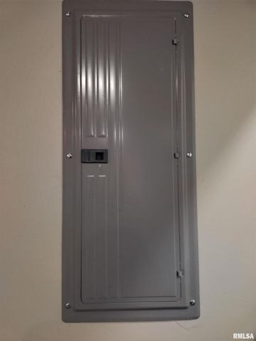 14063 N LINK Lane, Mt Vernon, IL 62864