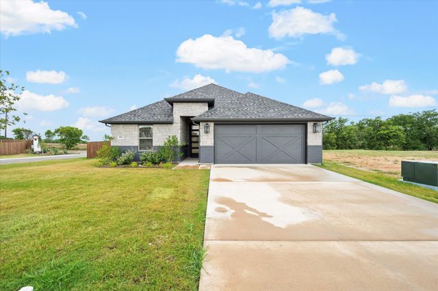 816 Tesslynn Avenue, Godley, TX 76044
