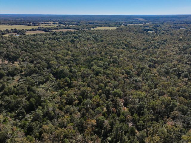 na Cr 325, Jewett, TX 75846