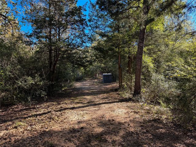 na Cr 325, Jewett, TX 75846