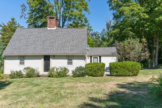 523 Main Street, Portland, CT 06480