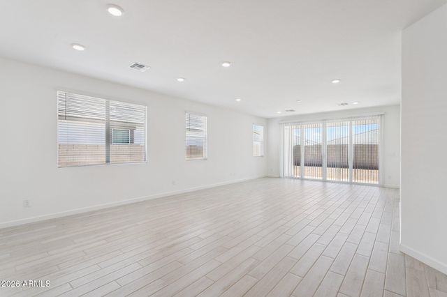 6972 W BUCKHORN Trail, Peoria, AZ 85383